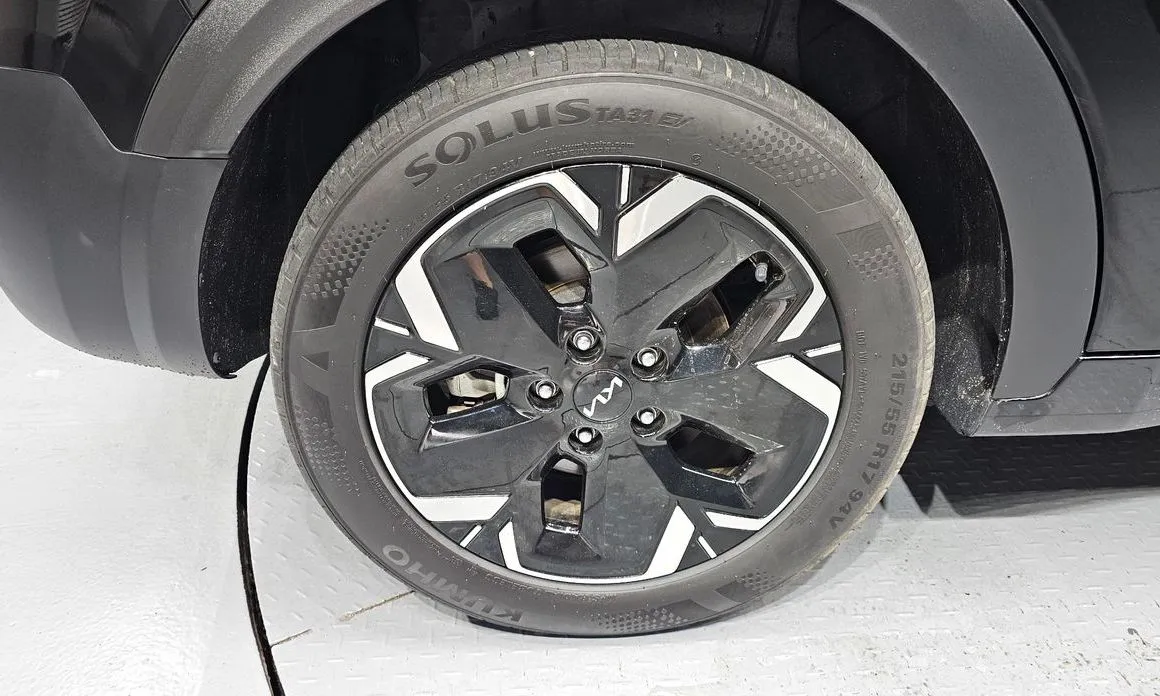 Kia Niro — фото 10