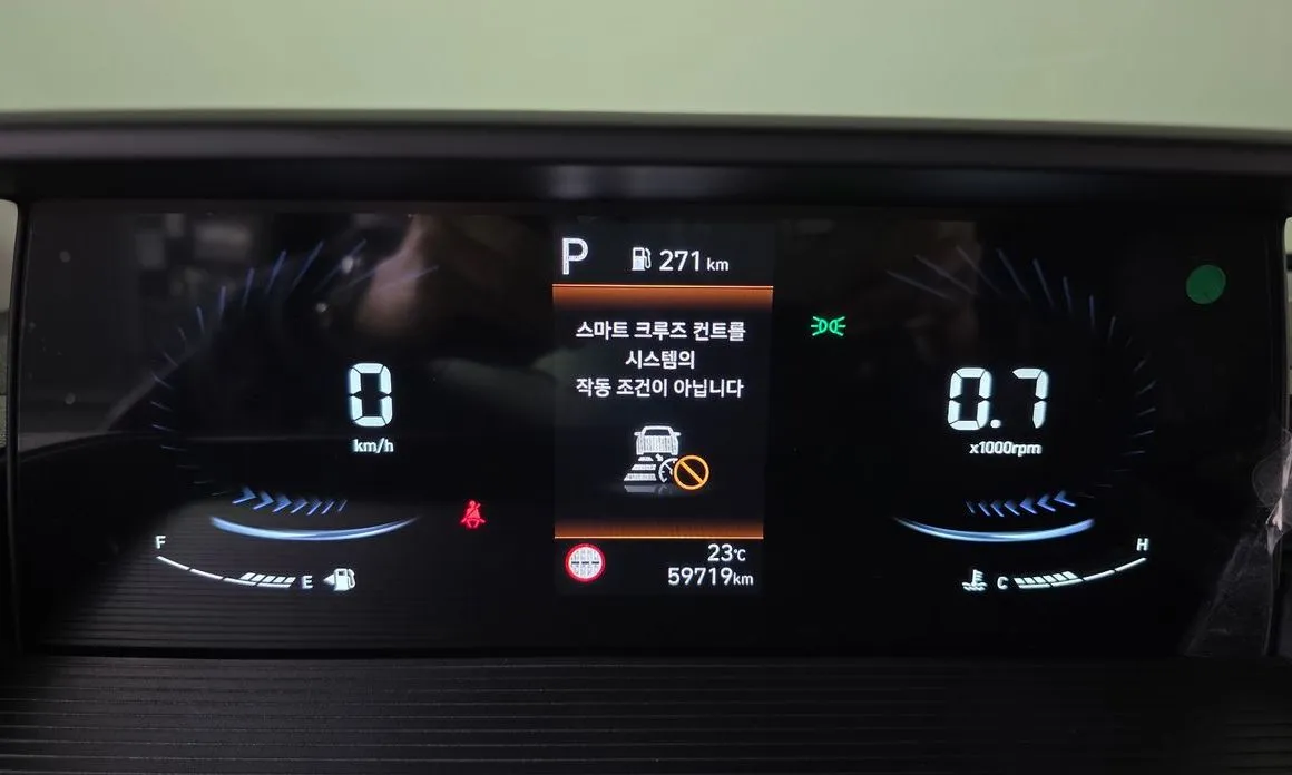 Hyundai Staria — фото 2