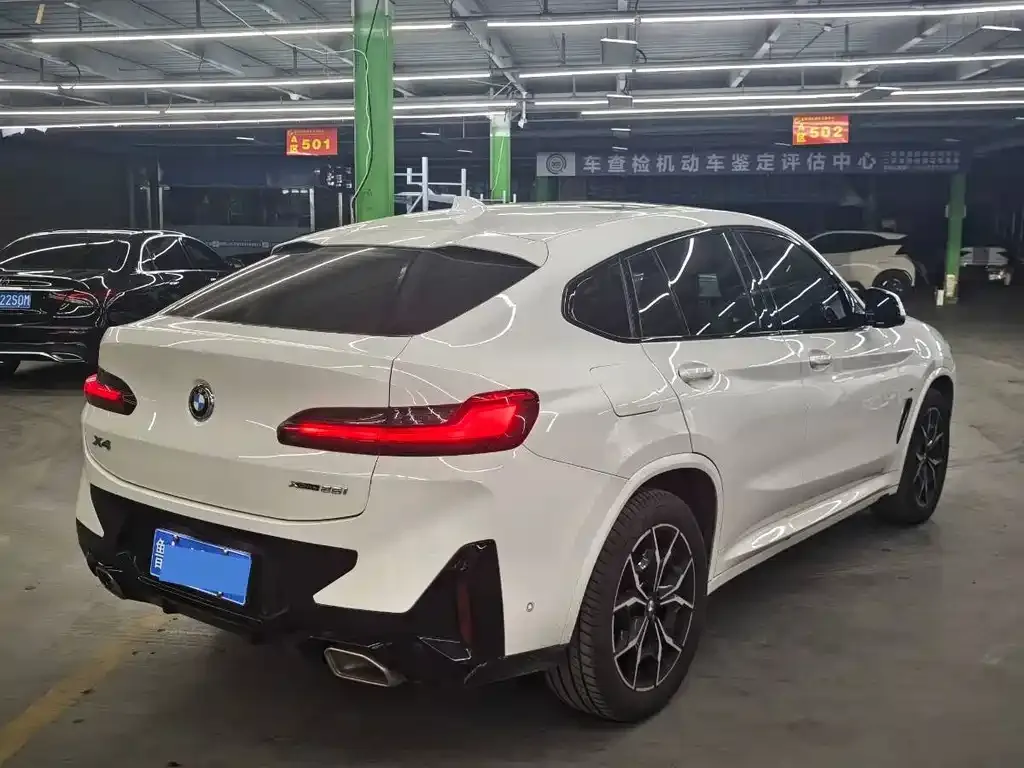 BMW X4 — фото 3