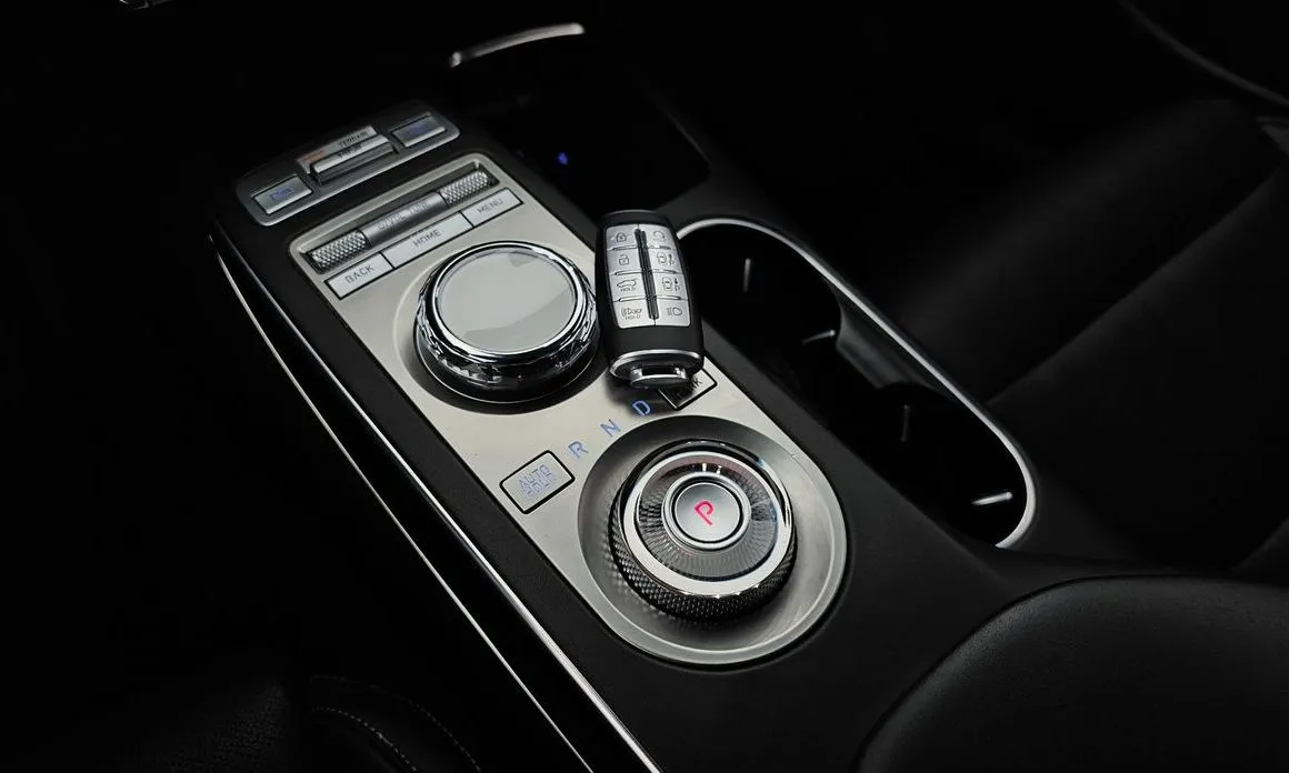 Genesis GV70 2021 из KR, фото 2