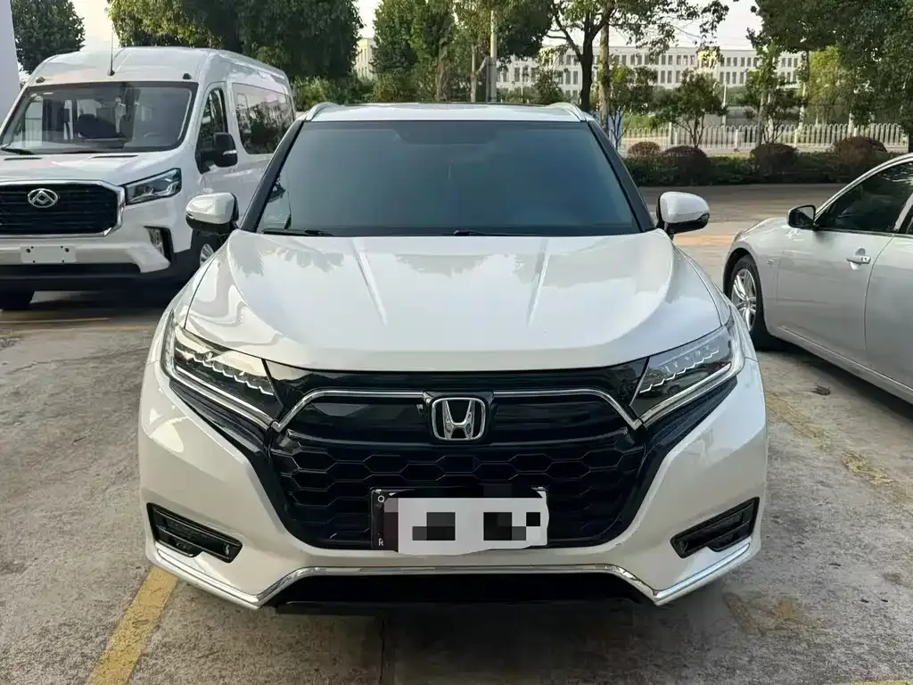 Honda UR-V — фото 1