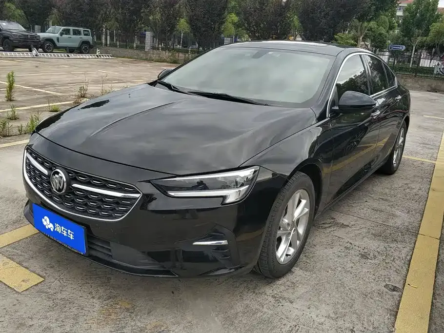 Buick Regal — фото 1
