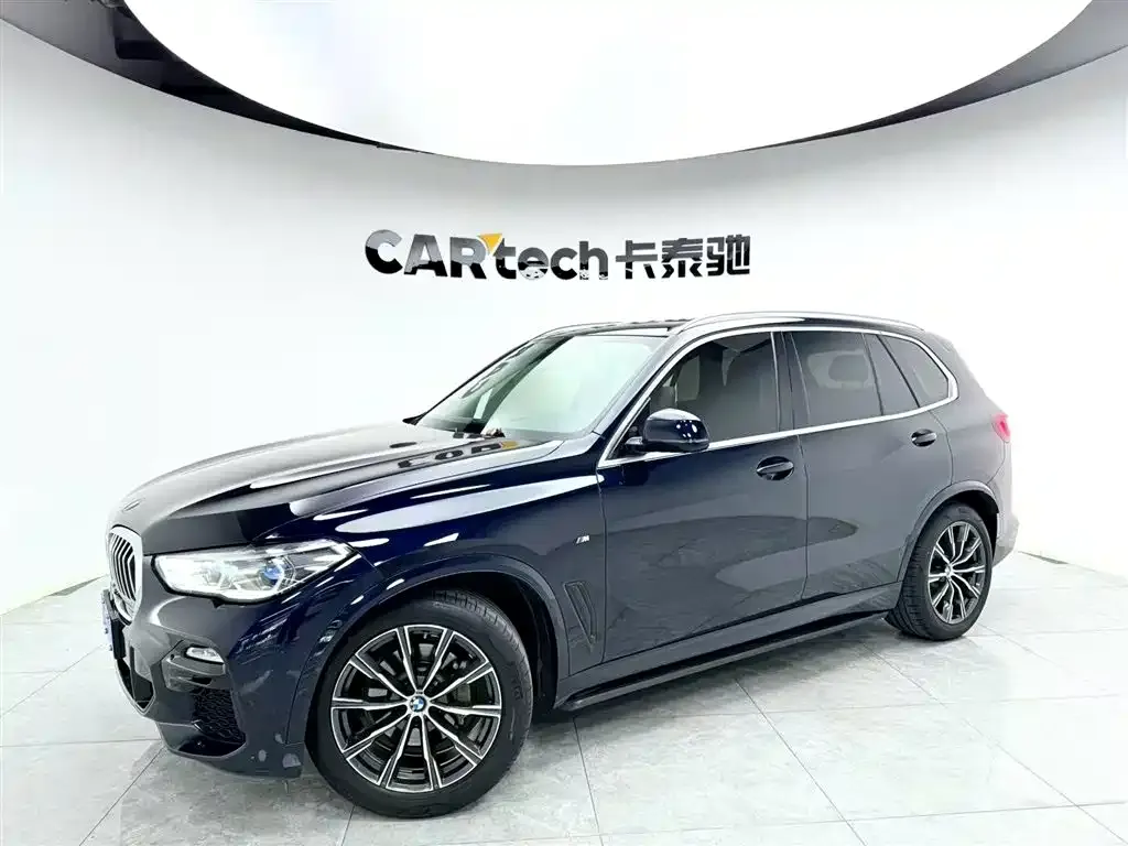 BMW X5 (Import) — фото 1