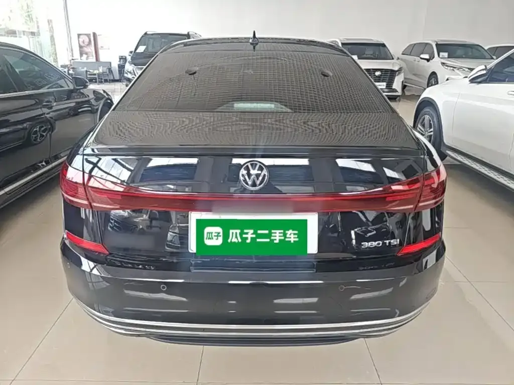 Volkswagen Passat — фото 5