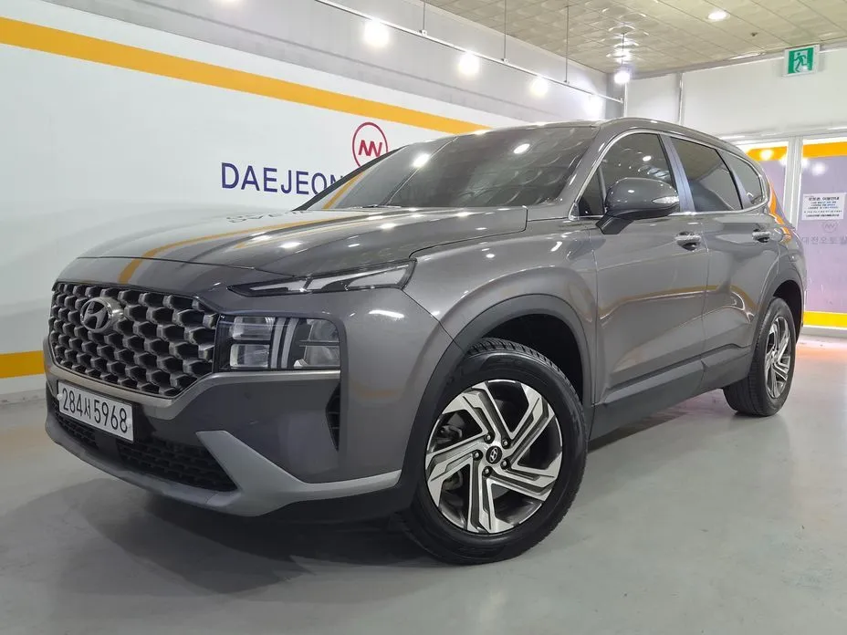 Hyundai Santafe — фото 1