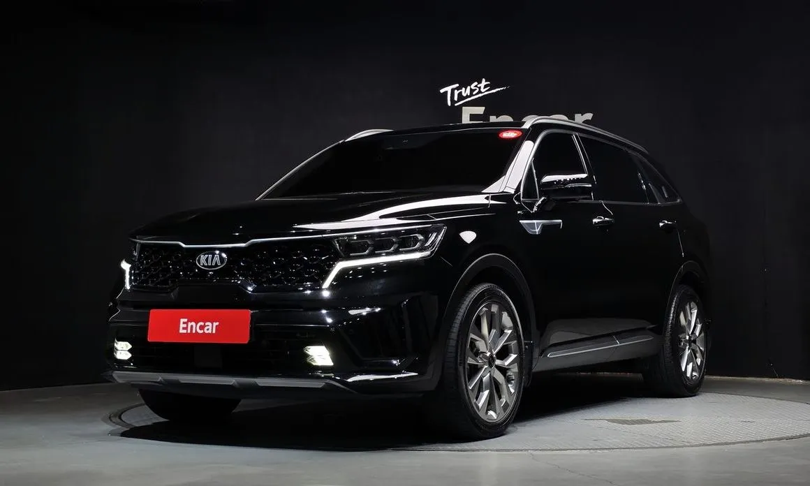 Kia Sorento — фото 1