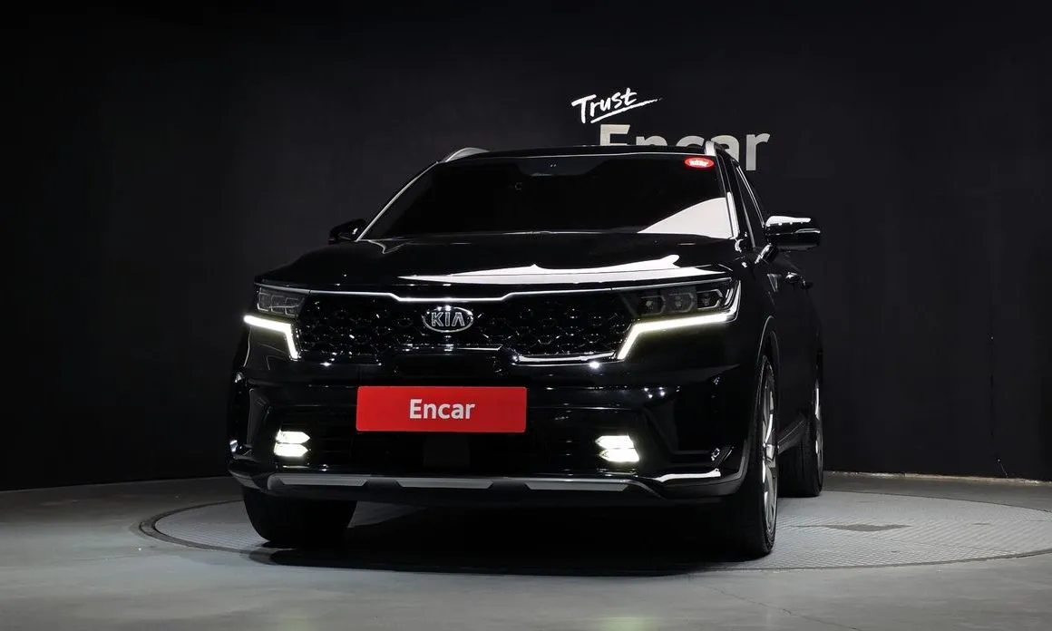 Kia Sorento — фото 5