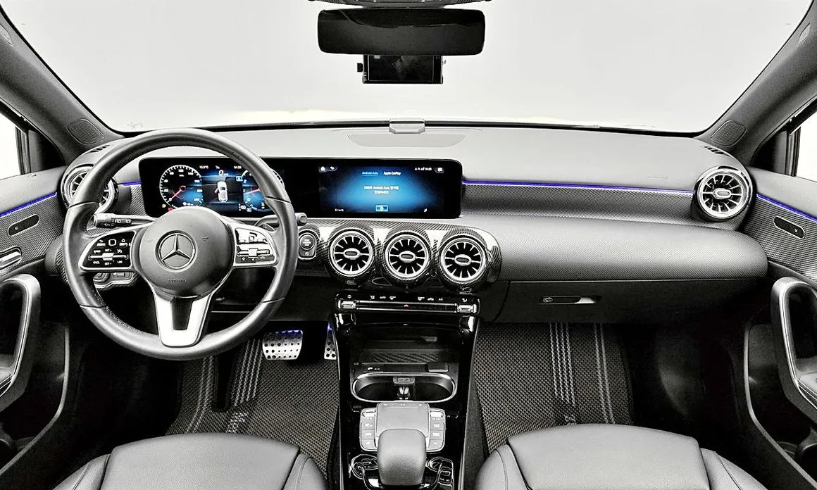 Mercedes-Benz A-Class — фото 5
