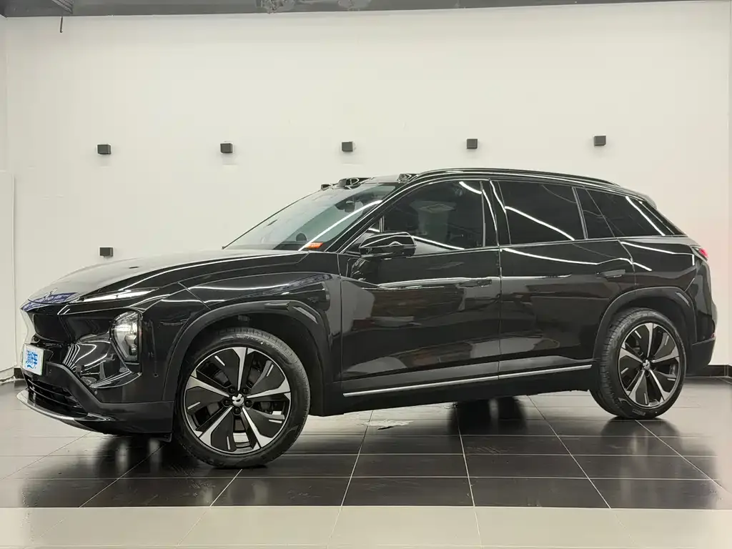 NIO ES7