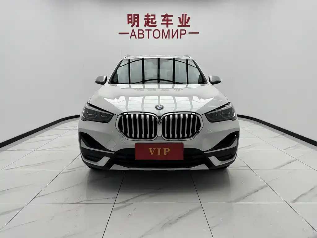 BMW X1 — фото 2