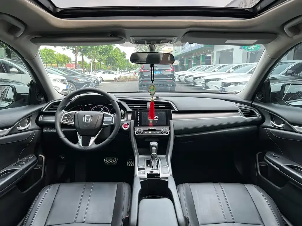Honda Civic — фото 3