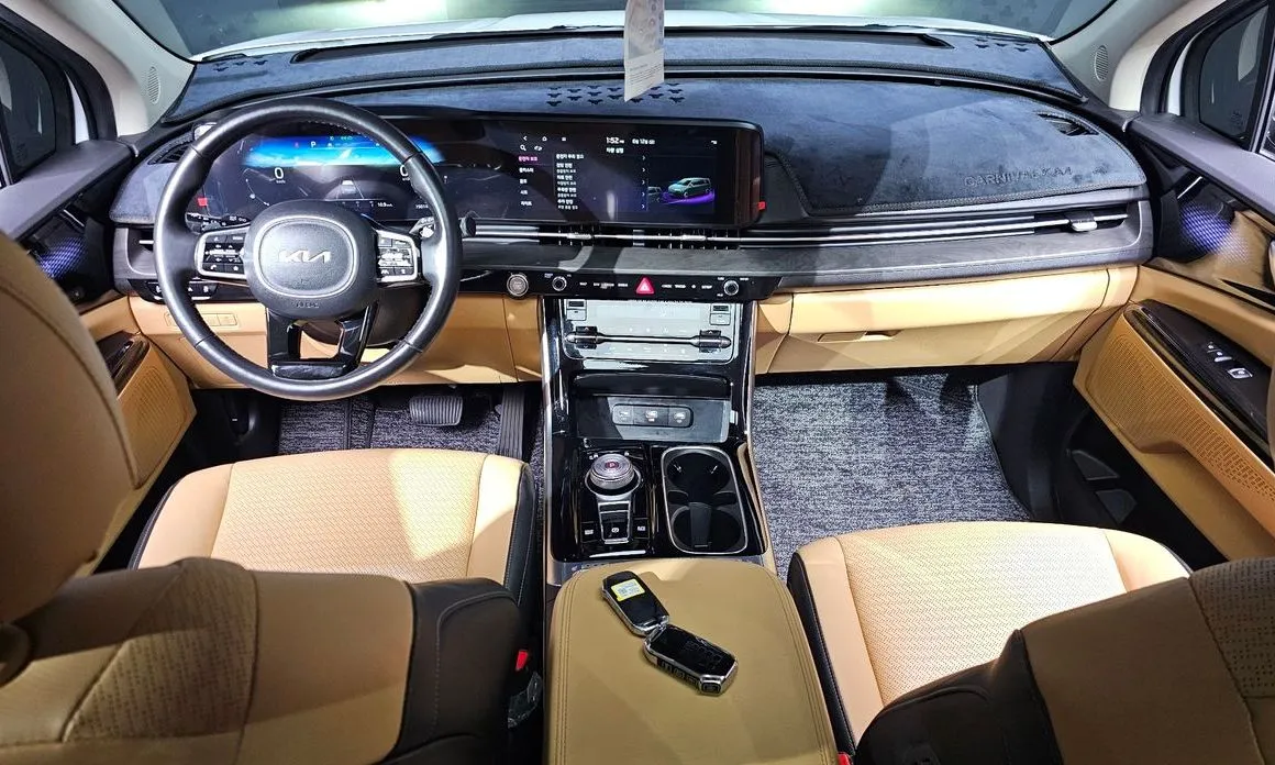 Kia Carnival — фото 10