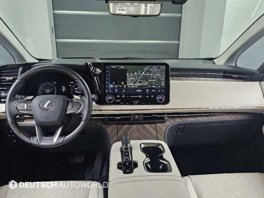 Lexus LM 2025 из KR, фото 7