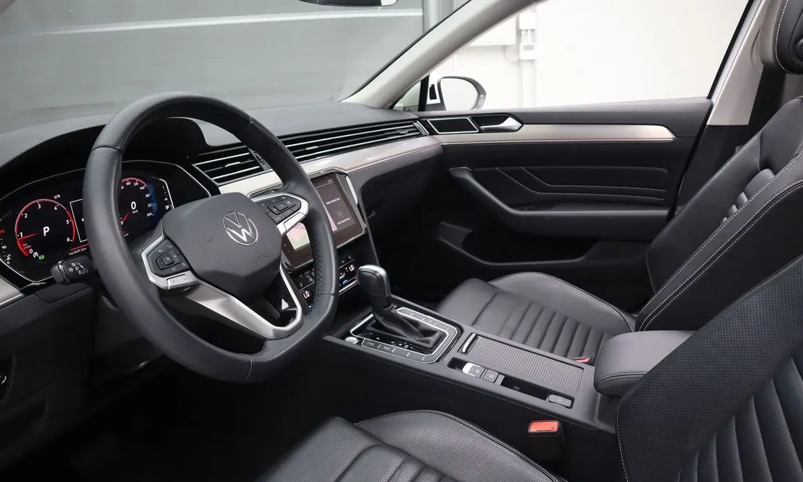 Volkswagen Passat 2022 из KR, фото 6