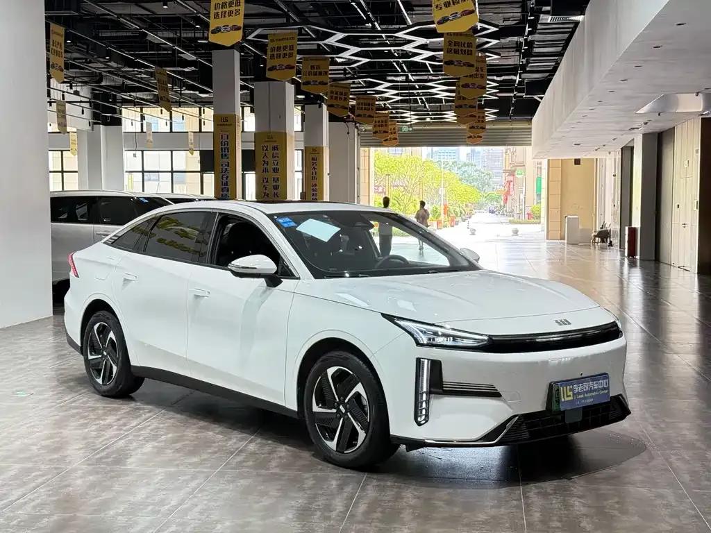 Geely Galaxy L6 2024 из CN, фото 10