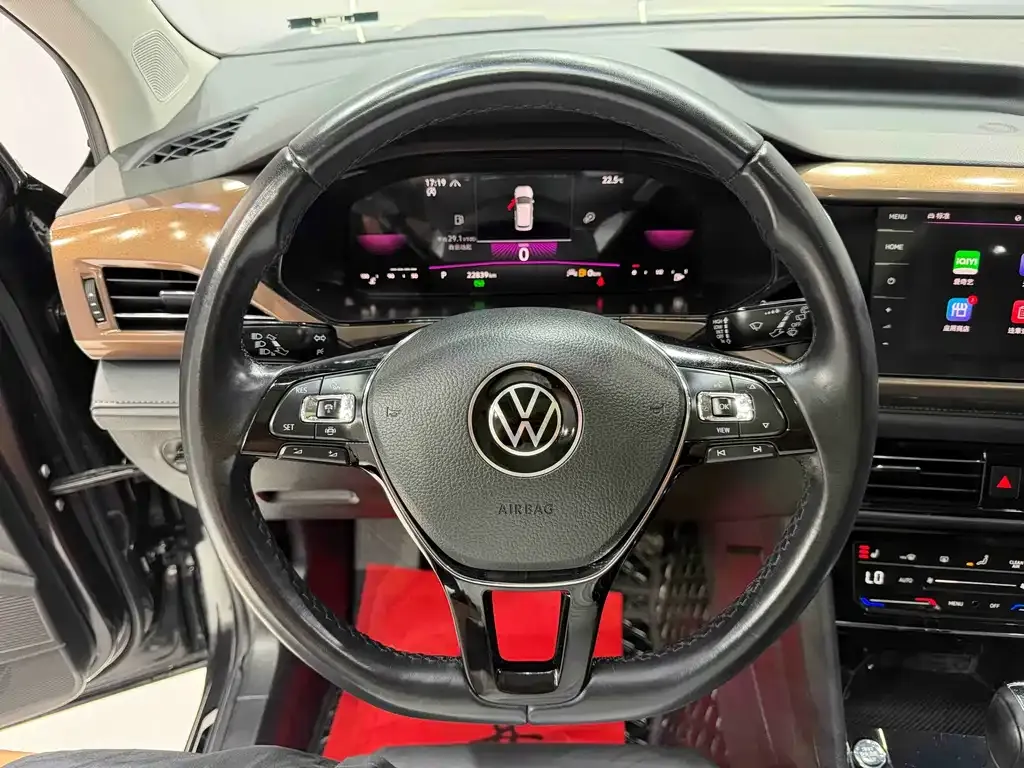 Volkswagen Tharu — фото 6