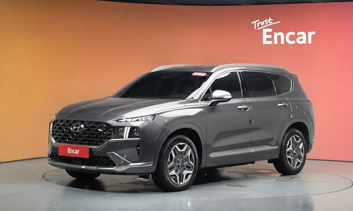 Hyundai Santafe — фото 1
