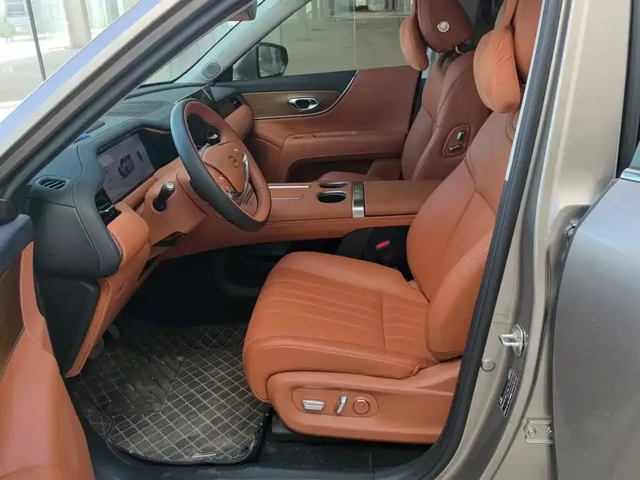 GAC Motor Trumpchi S9 — фото 10