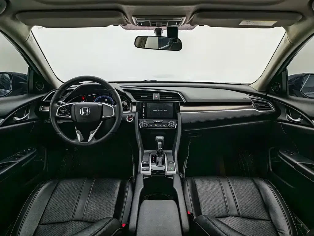 Honda Civic — фото 9
