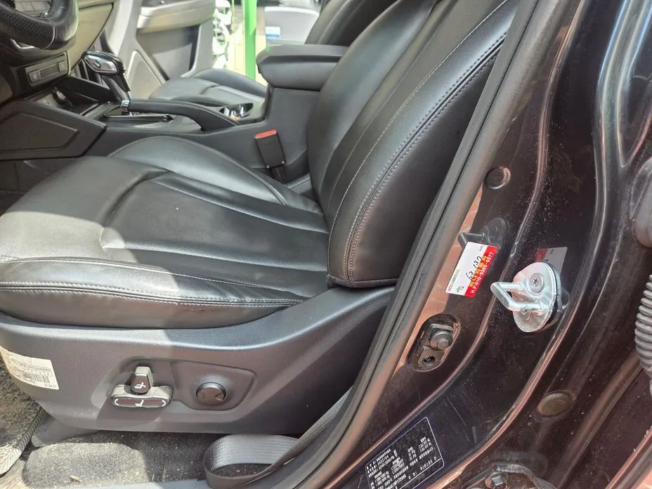 KG Mobility (Ssangyong) Rexton — фото 2