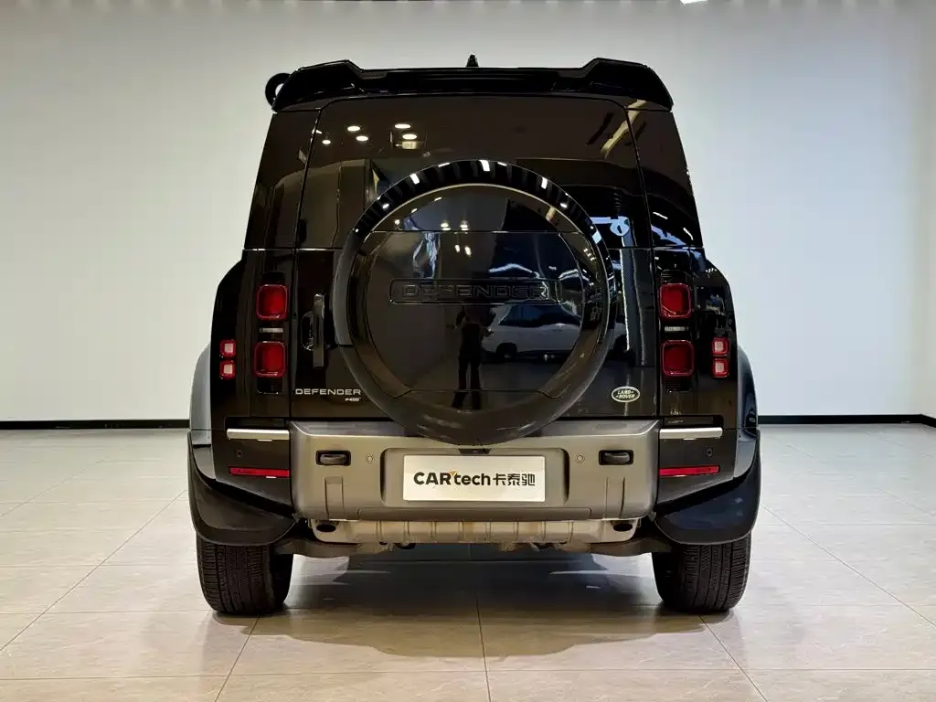 Land Rover Defender — фото 4