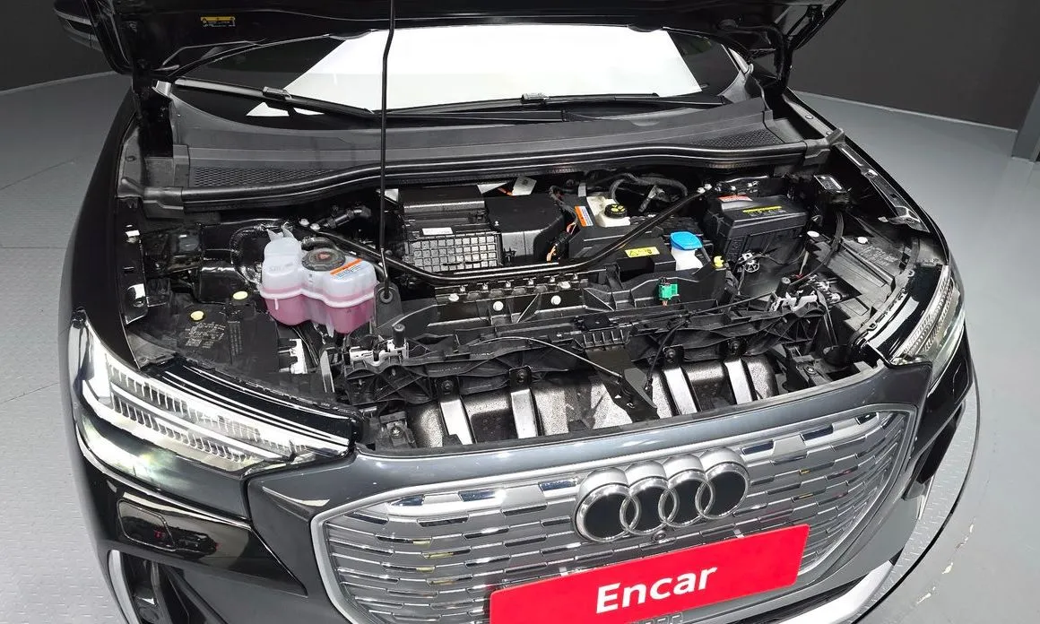 Audi Q4 e-tron 2026 из KR, фото 10