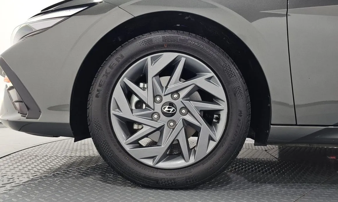 Hyundai AVANTE 2024 из KR, фото 8