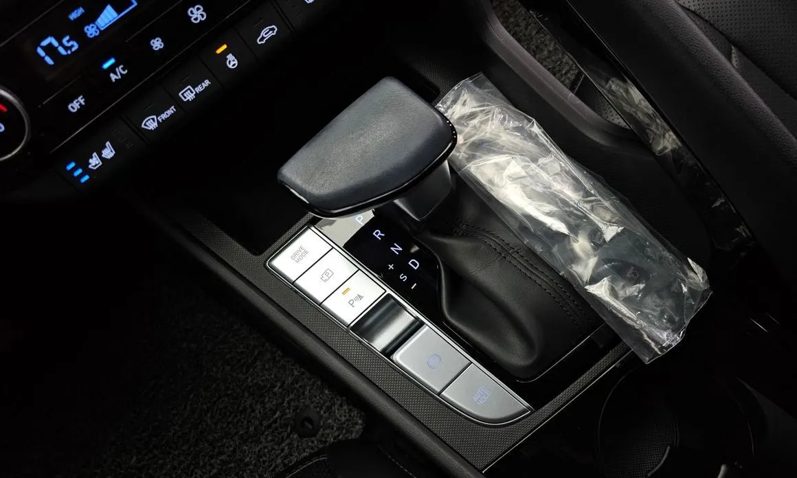Hyundai AVANTE 2024 из KR, фото 6