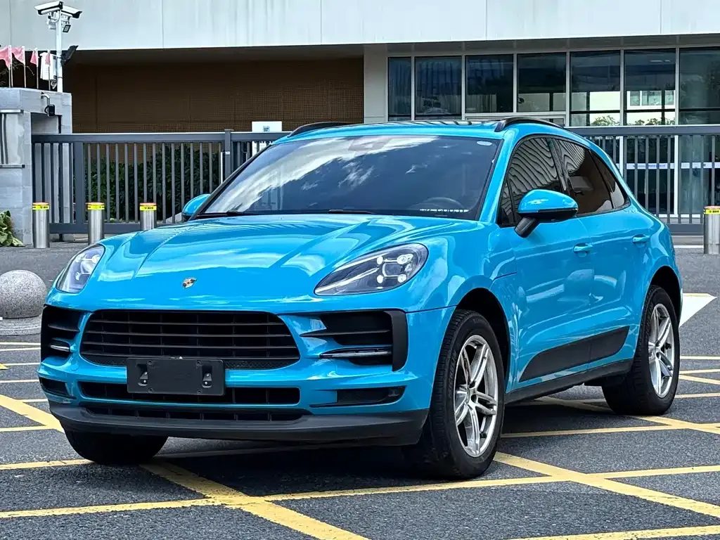 Porsche Macan — фото 1