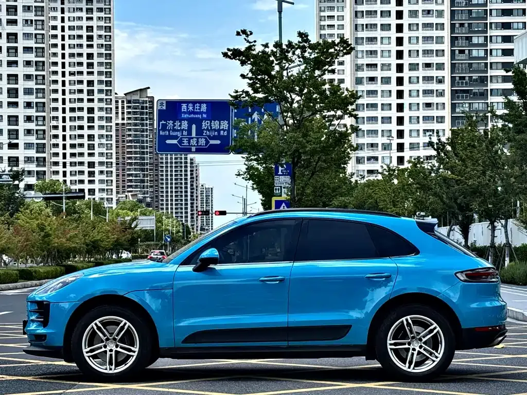Porsche Macan — фото 6