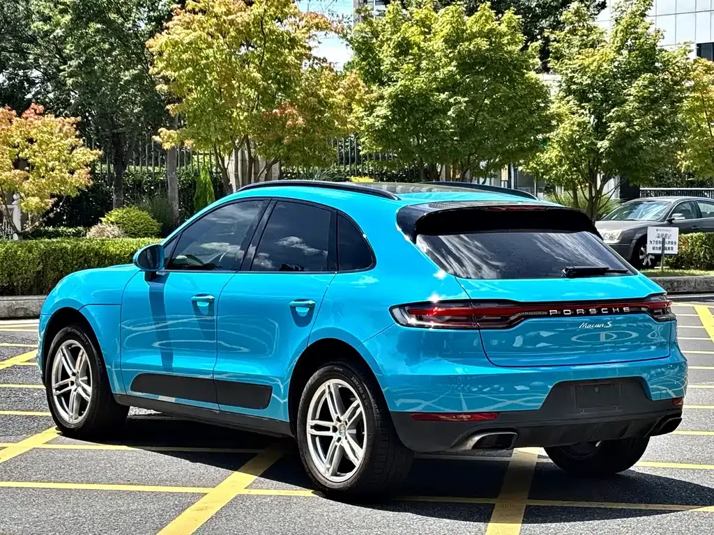 Porsche Macan — фото 10