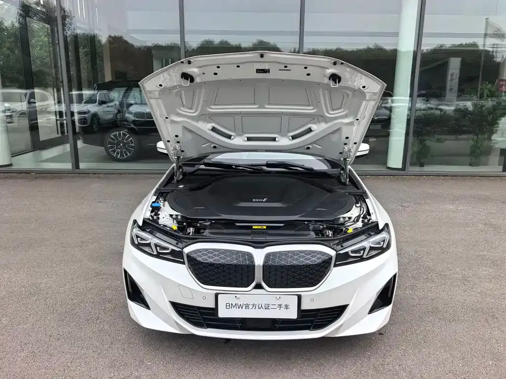 BMW i3 — фото 4