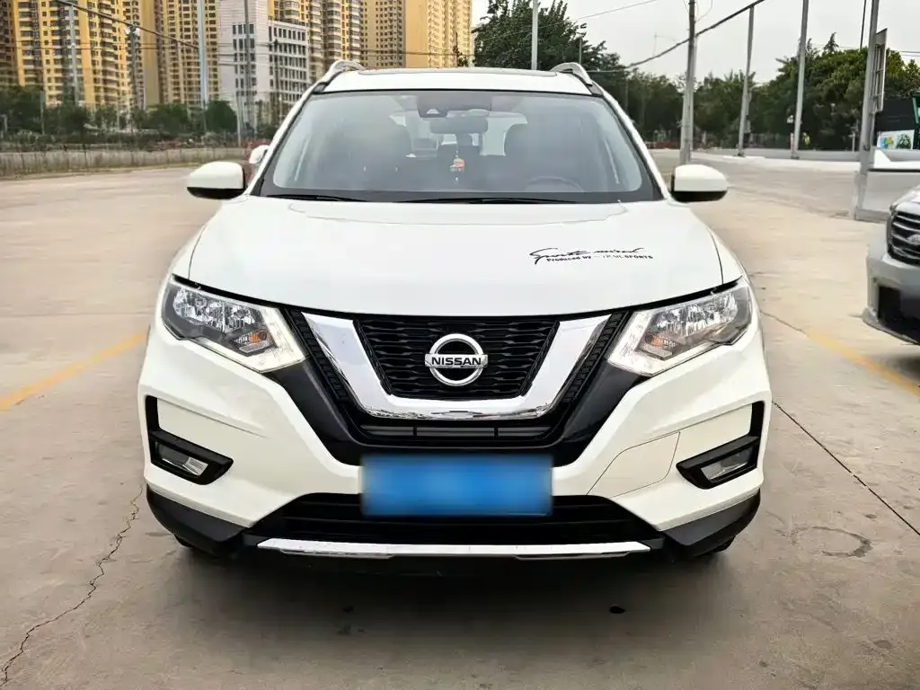 Nissan X-Trail — фото 4