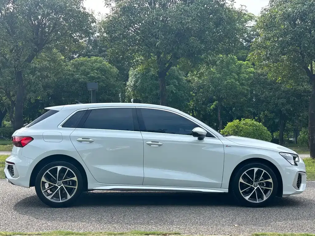 Audi A3 — фото 10