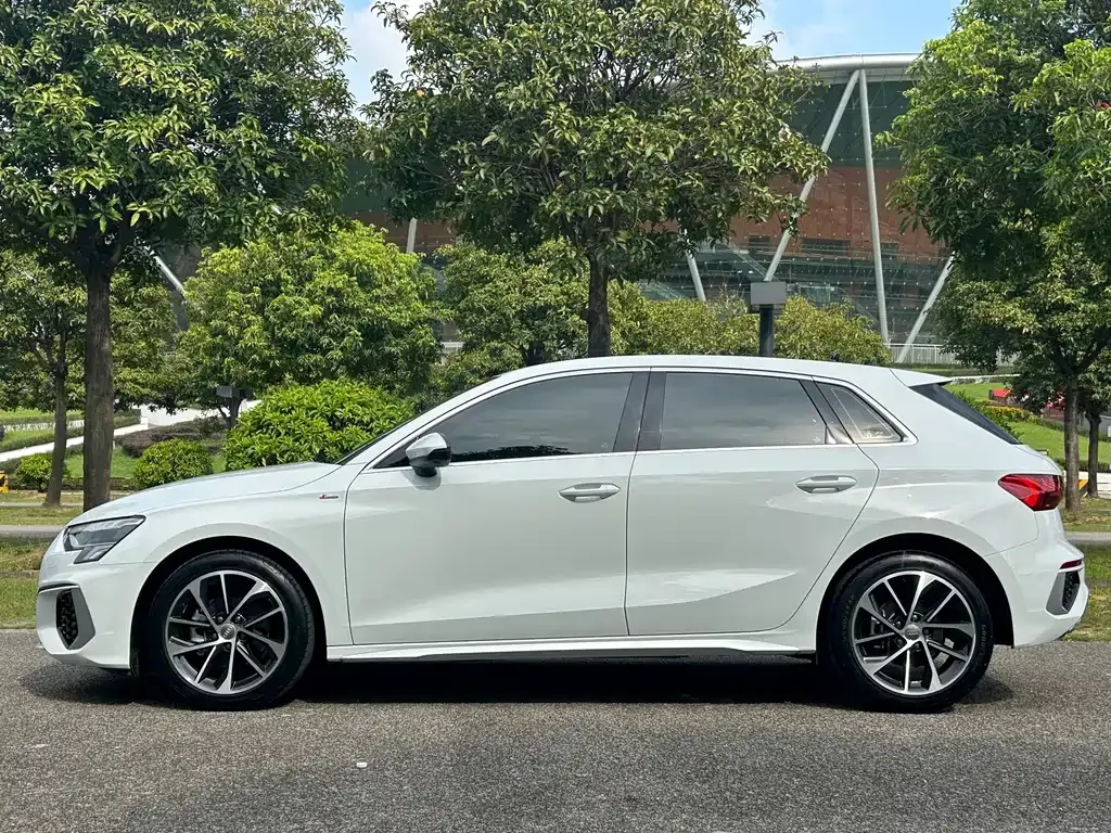 Audi A3 — фото 9