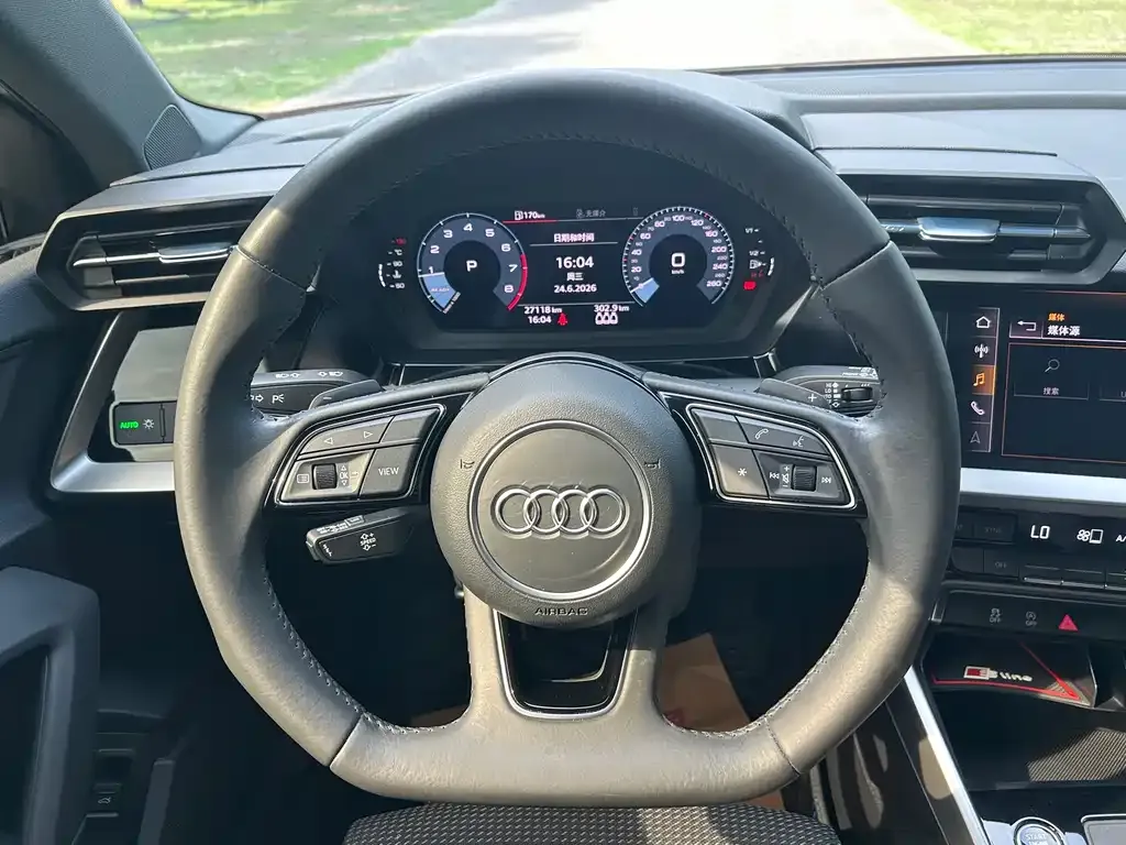 Audi A3 — фото 5