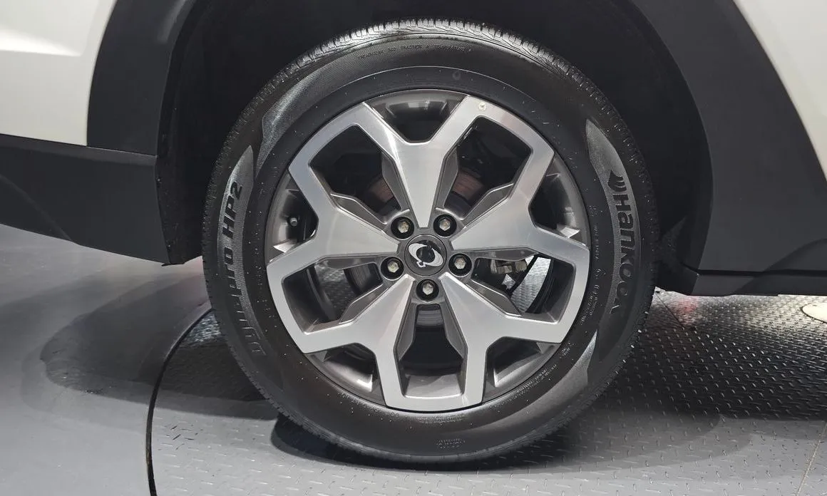 KG Mobility (Ssangyong) Torres — фото 9