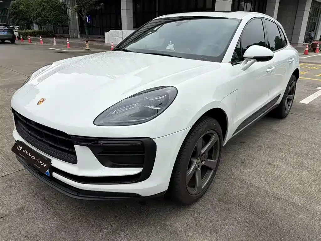Porsche Macan — фото 1