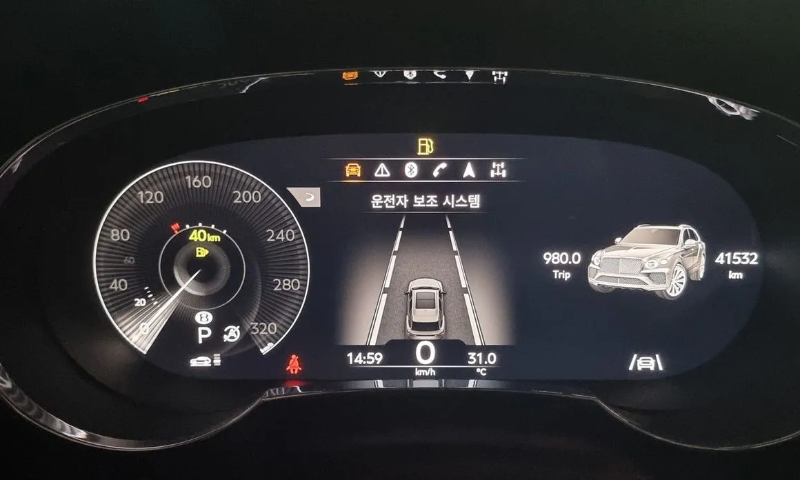 Bentley Bentayga 2023 из KR, фото 5