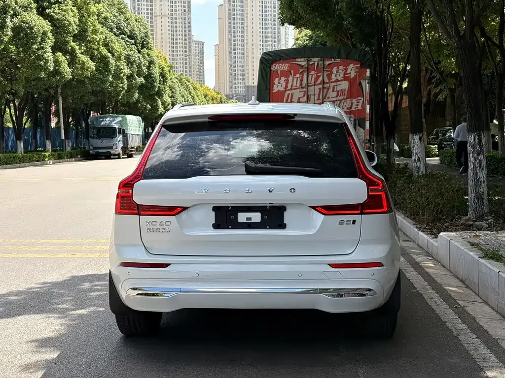 Volvo XC60 2024 из CN, фото 9