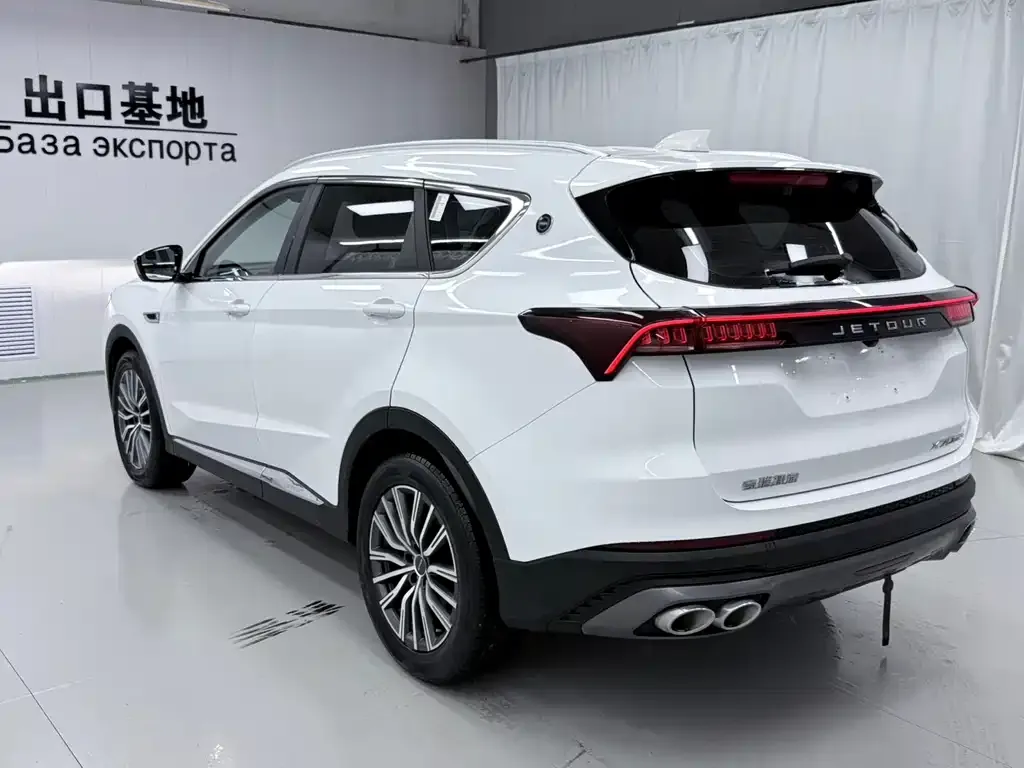 Jetour X70 PLUS — фото 10
