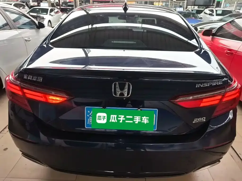 Honda Inspire — фото 7