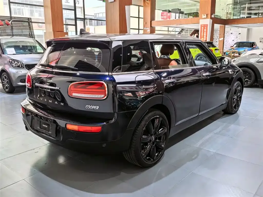 MINI Clubman — фото 7