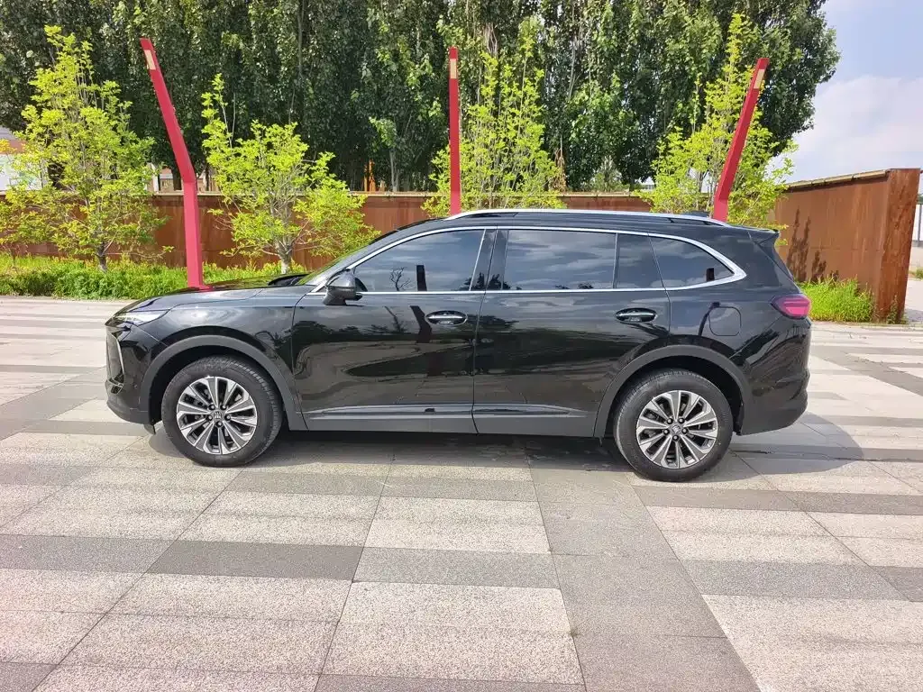 Buick Envision Plus — фото 4