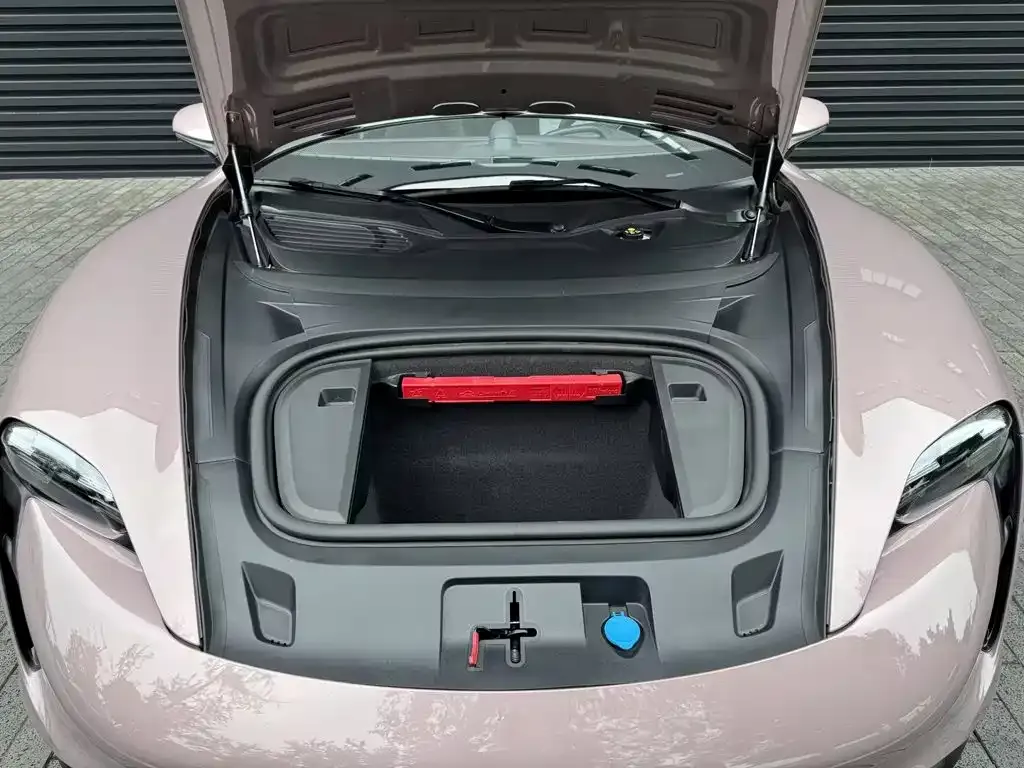 Porsche Taycan 2021 из CN, фото 7