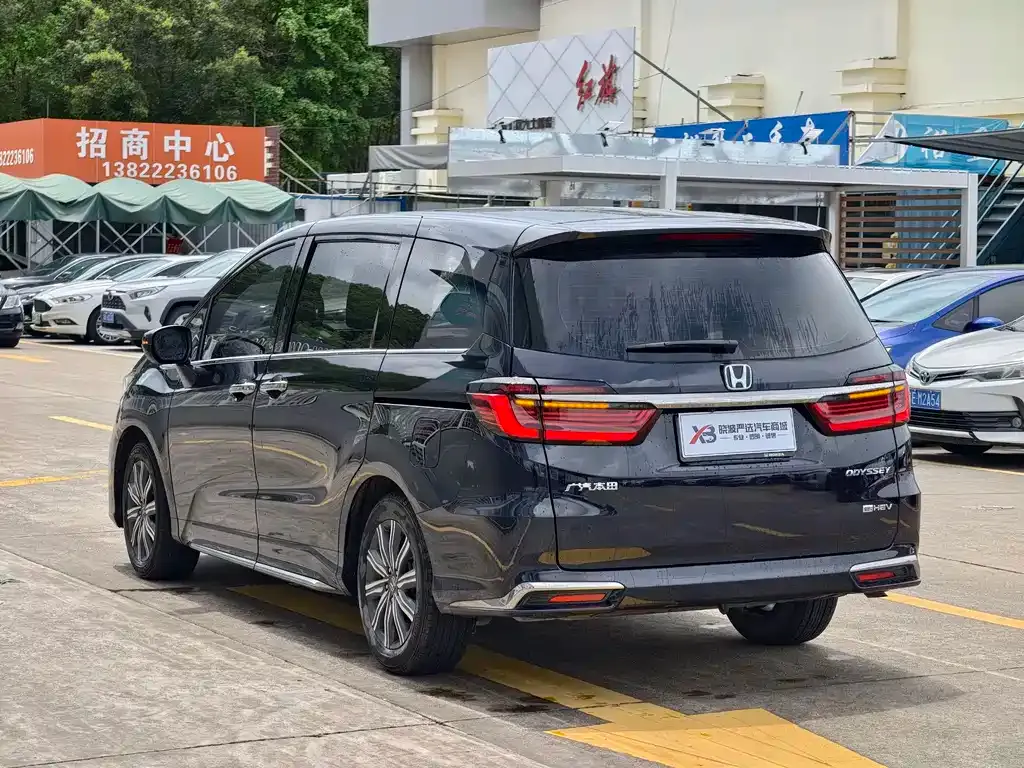Honda Odyssey 2024 из CN, фото 8