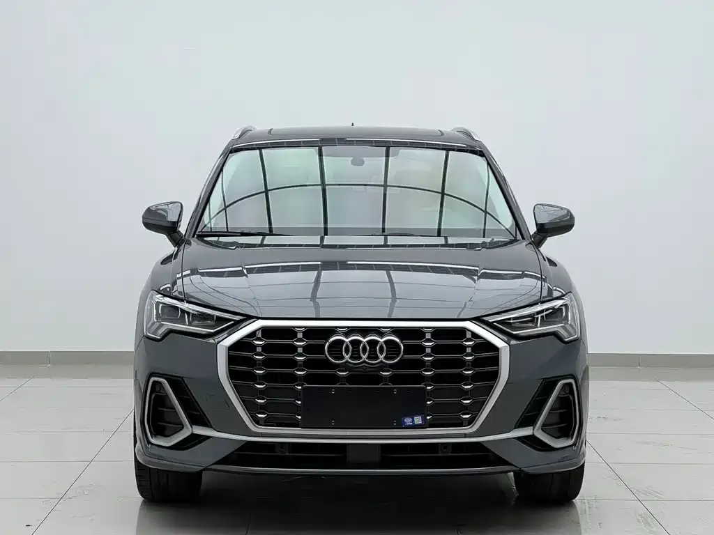 Audi Q3 — фото 6