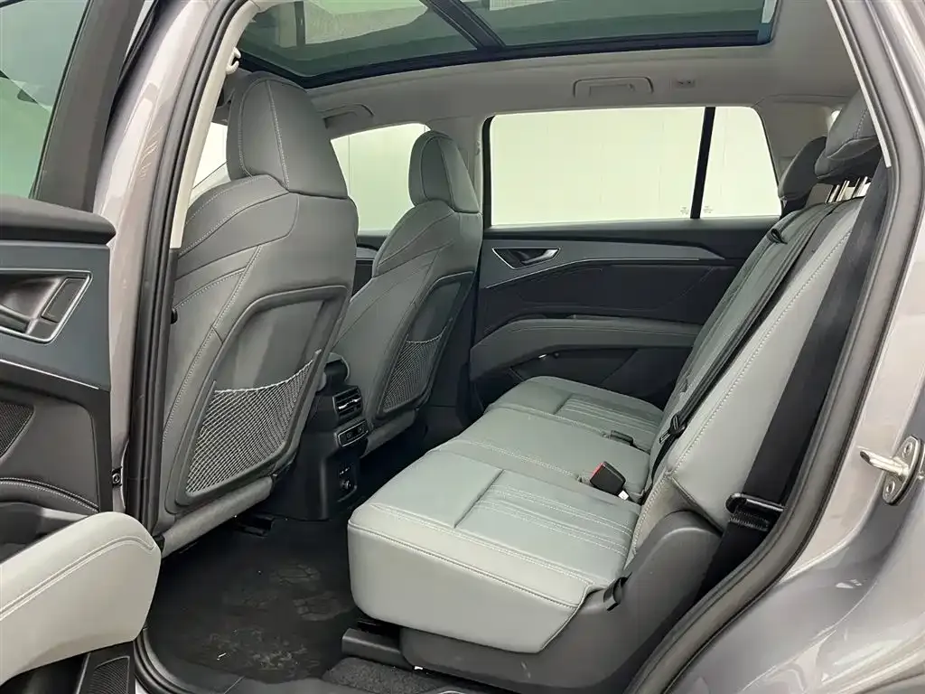 Audi Q5 e-tron 2024 из CN, фото 6