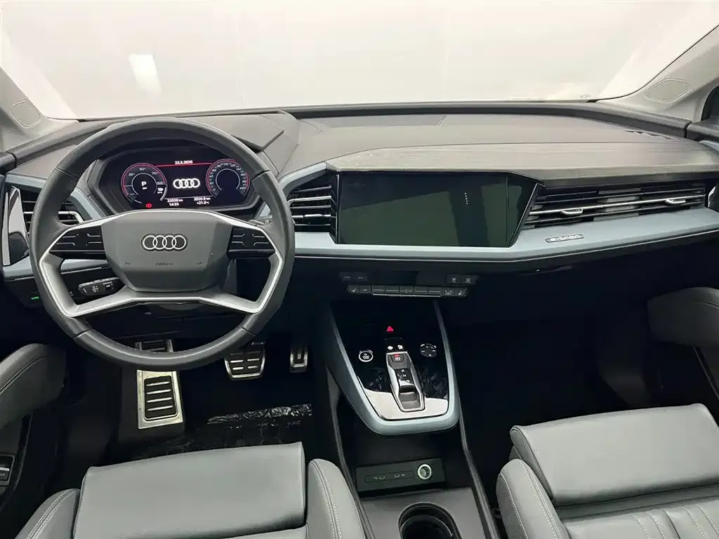 Audi Q5 e-tron 2024 из CN, фото 4