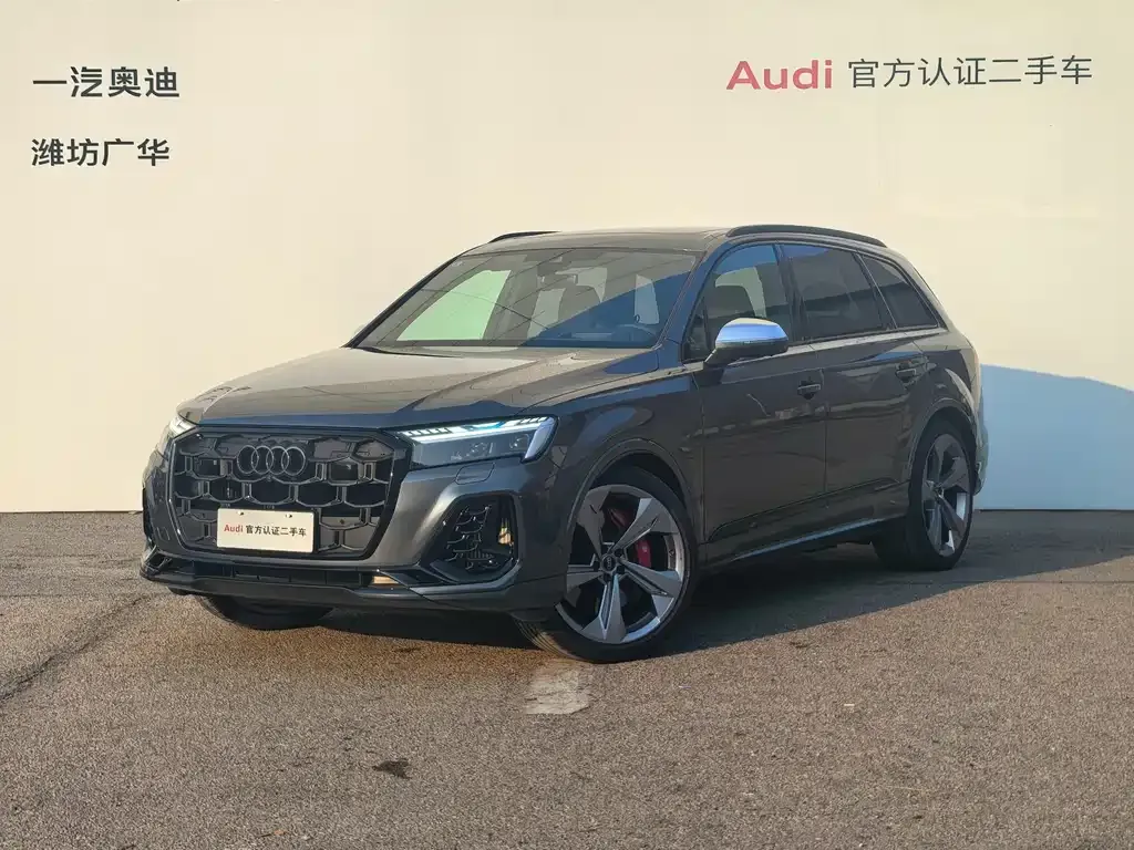 Audi SQ7 — фото 1